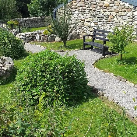 Glamping Hut,r95t3ct * St Mullins