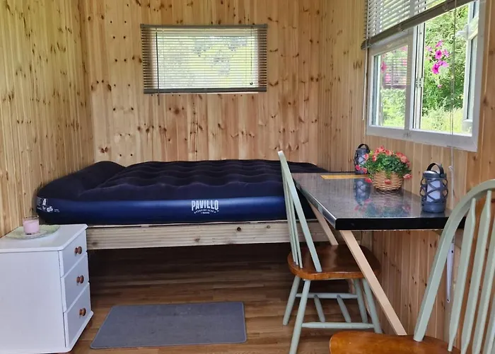 Glamping Hut,r95t3ct *