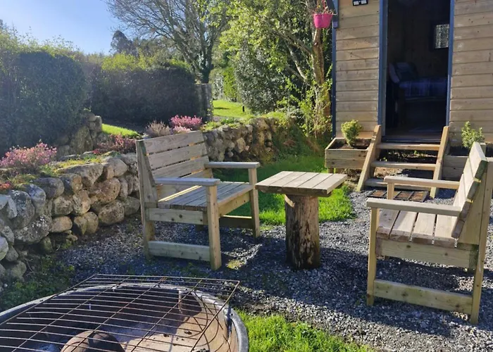 Glamping Hut,r95t3ct St Mullins